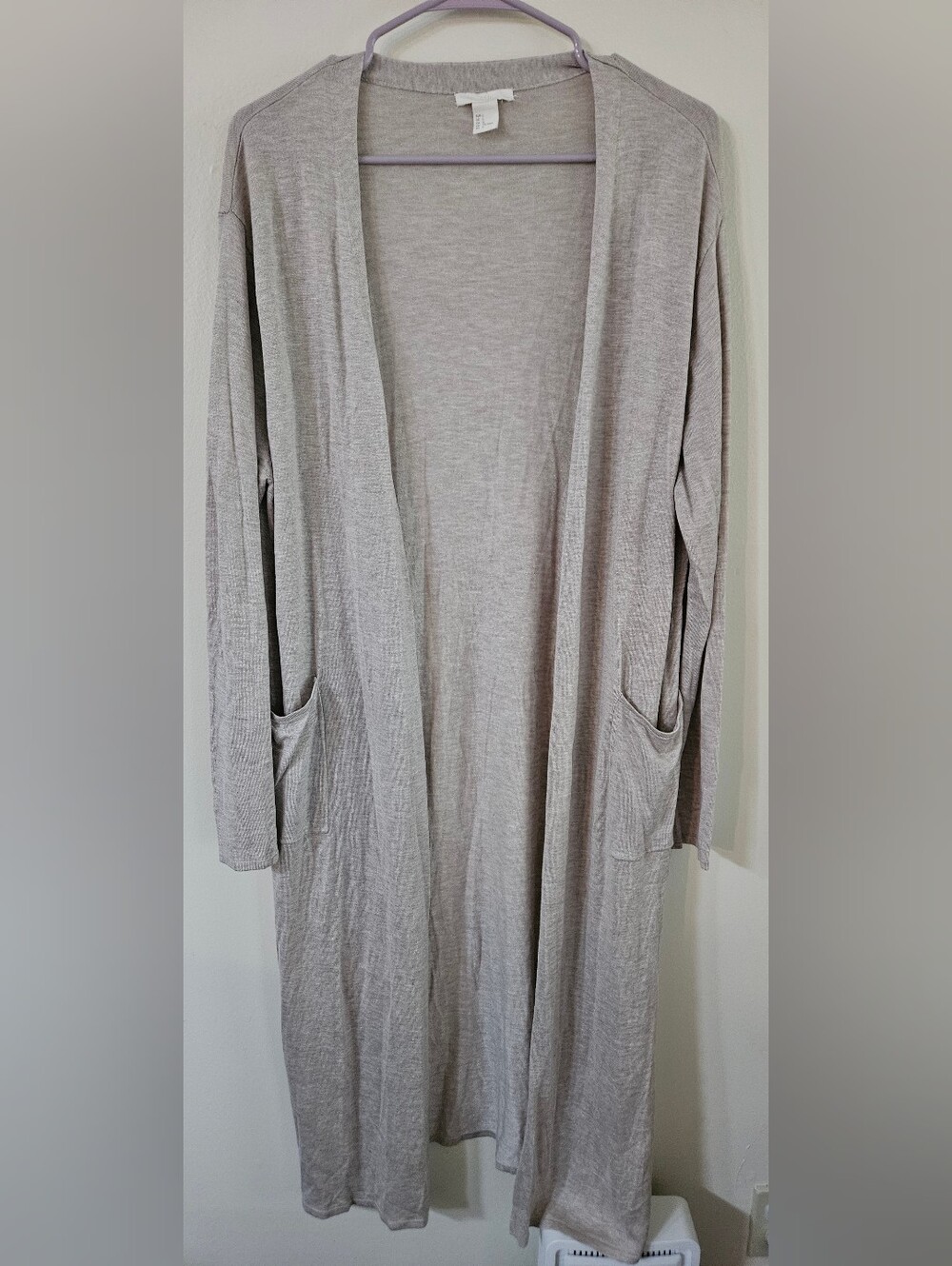 H&M Light Gray Open-Front Knit Cardigan. Office, Teacher, Fall, Cozy